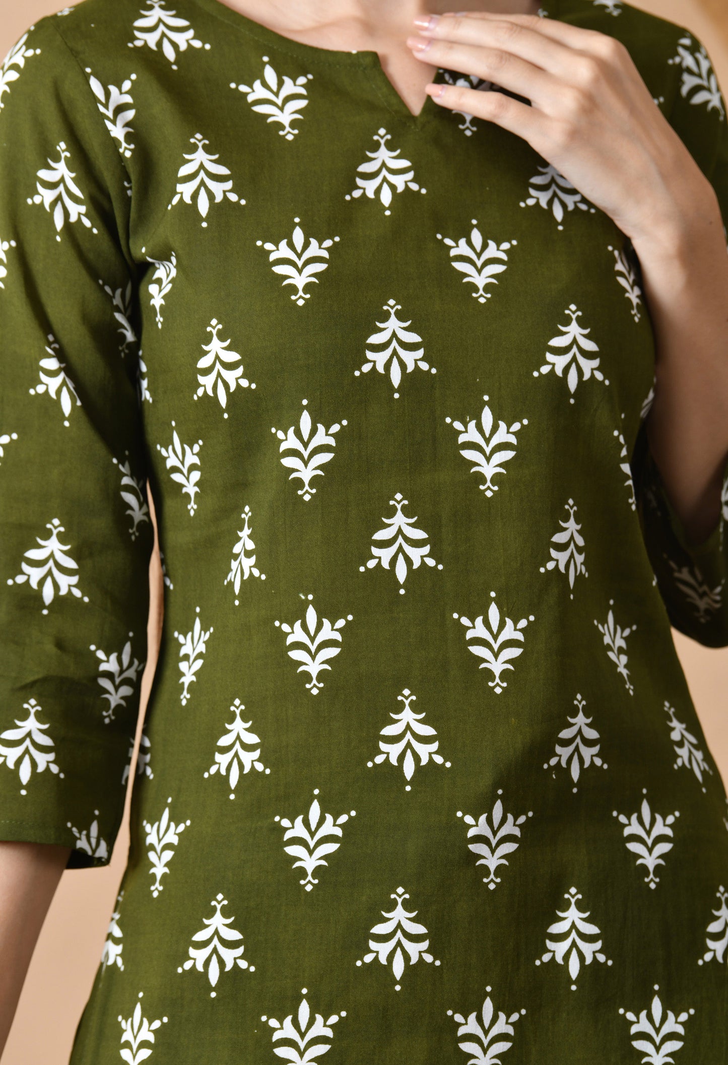 Olive Aura – Traditional Print Night Suit for Women