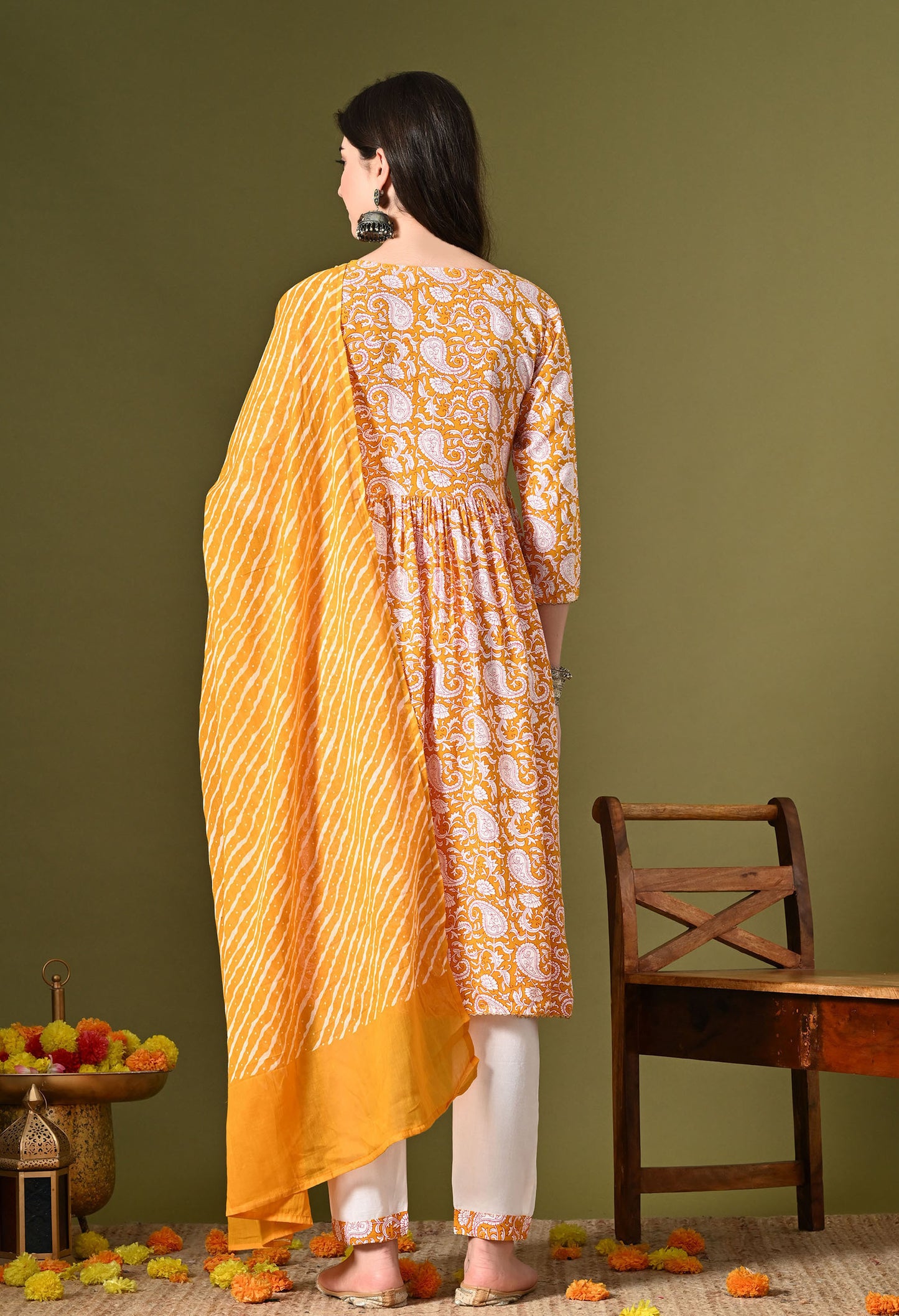 Yellow Kari Print Kurta Set With Dupatta