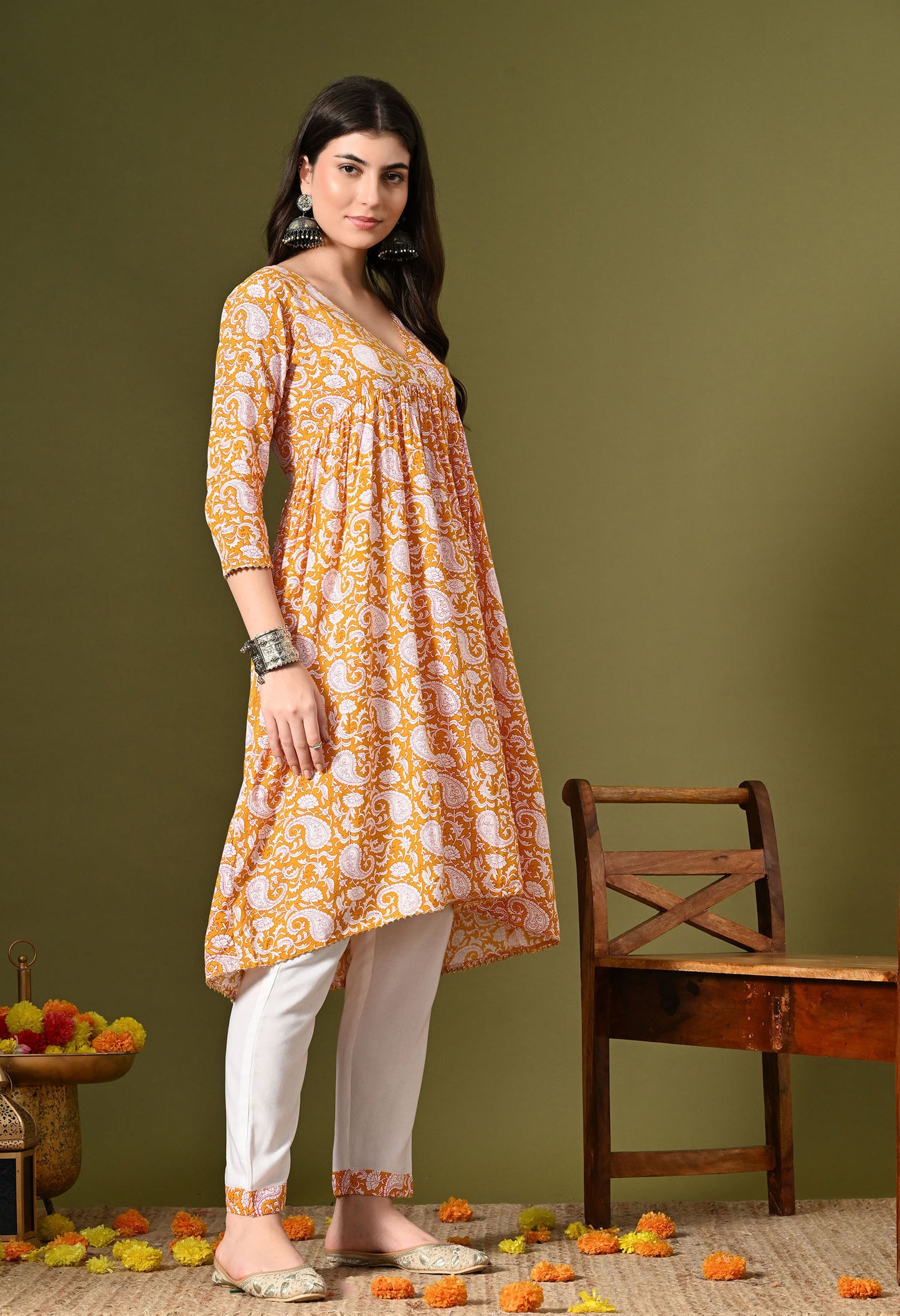 Yellow Kari Print Kurta Set With Dupatta