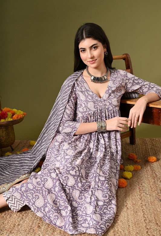 Gulnoor – Plum Lavender Kairi Print Kurta Set