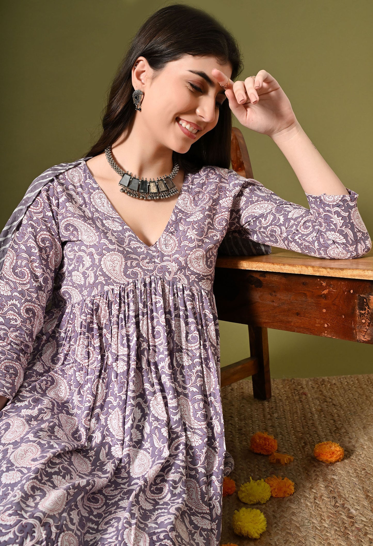 Gulnoor – Plum Lavender Kairi Print Kurta Set