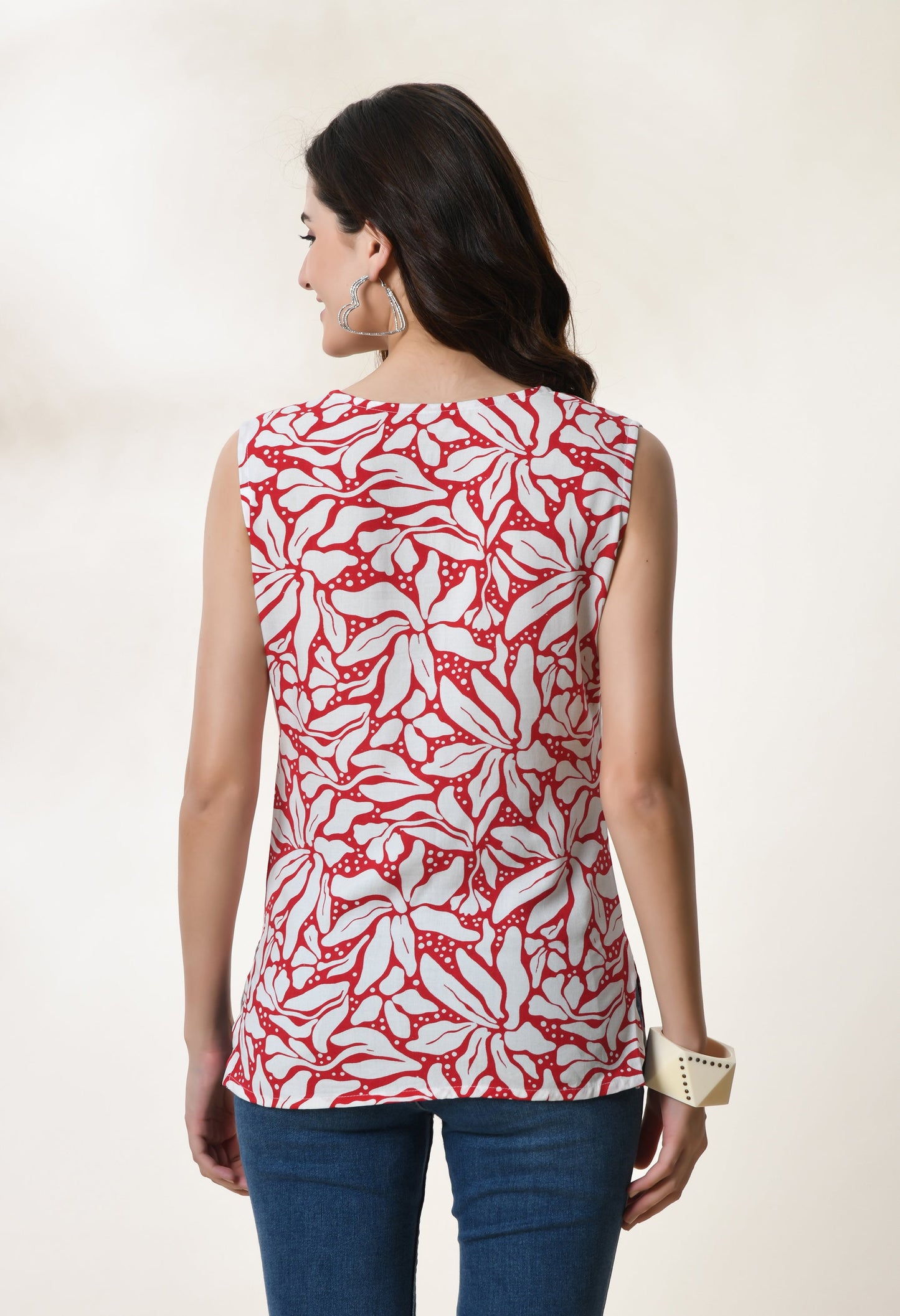 Scarlet Blossom Red Floral Printed V-Neck Sleeveless Top