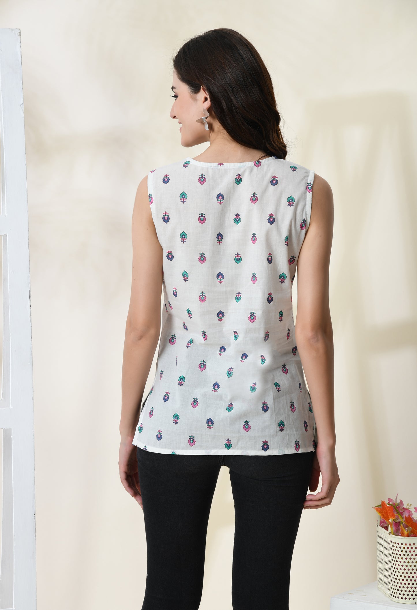 Whispering Petals White V-Neck Sleeveless Top