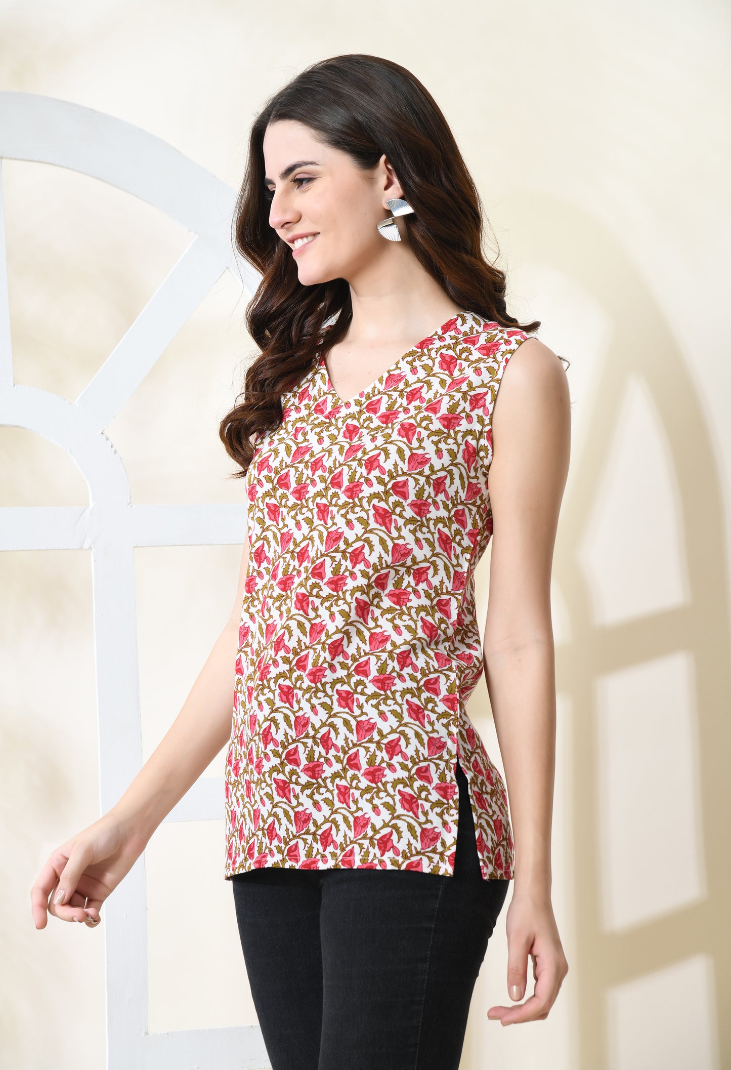 Crimson Petals Red V-Neck Sleeveless Top