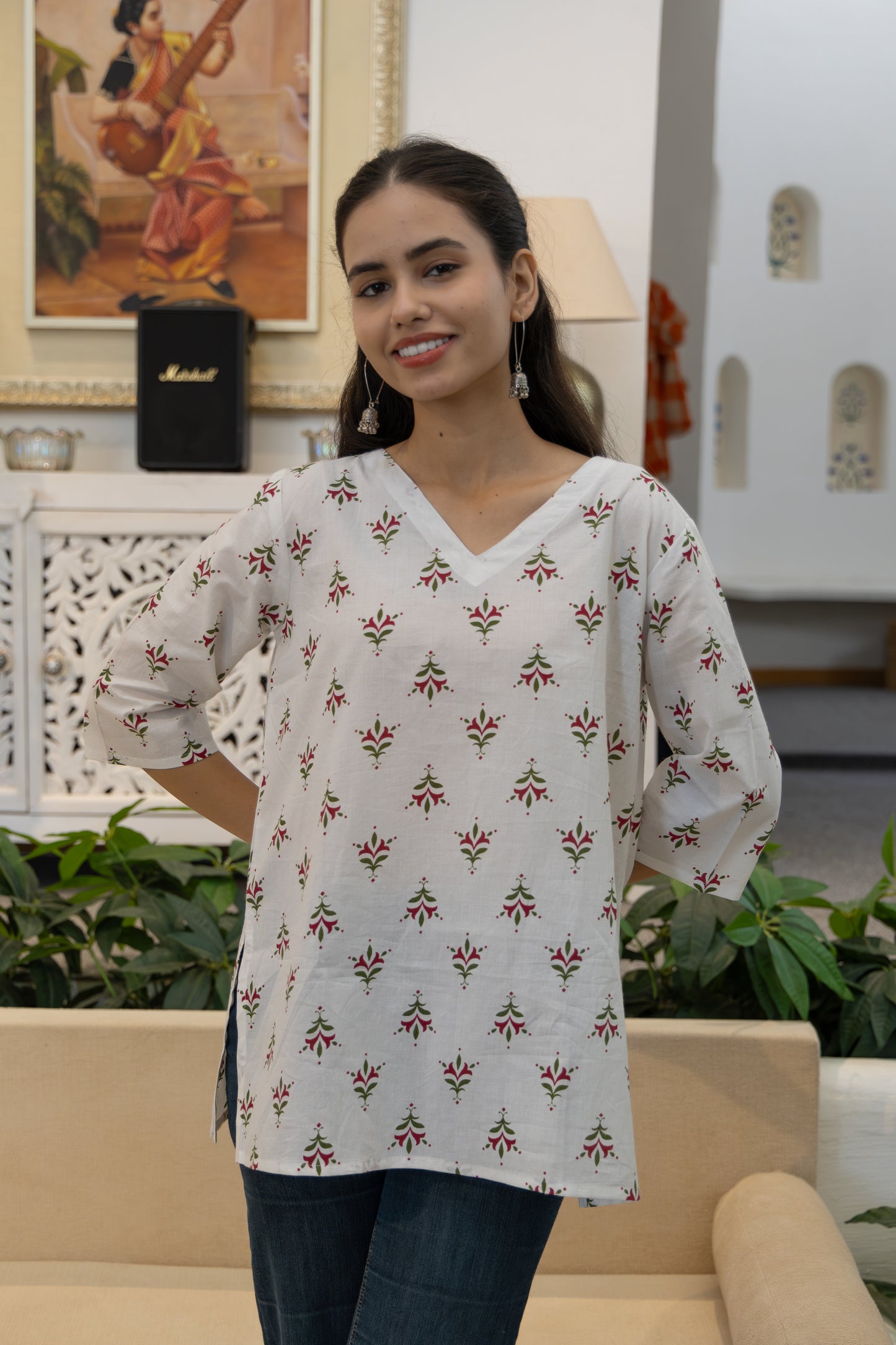 White Essence Relaxed Fit Cotton Kurti
