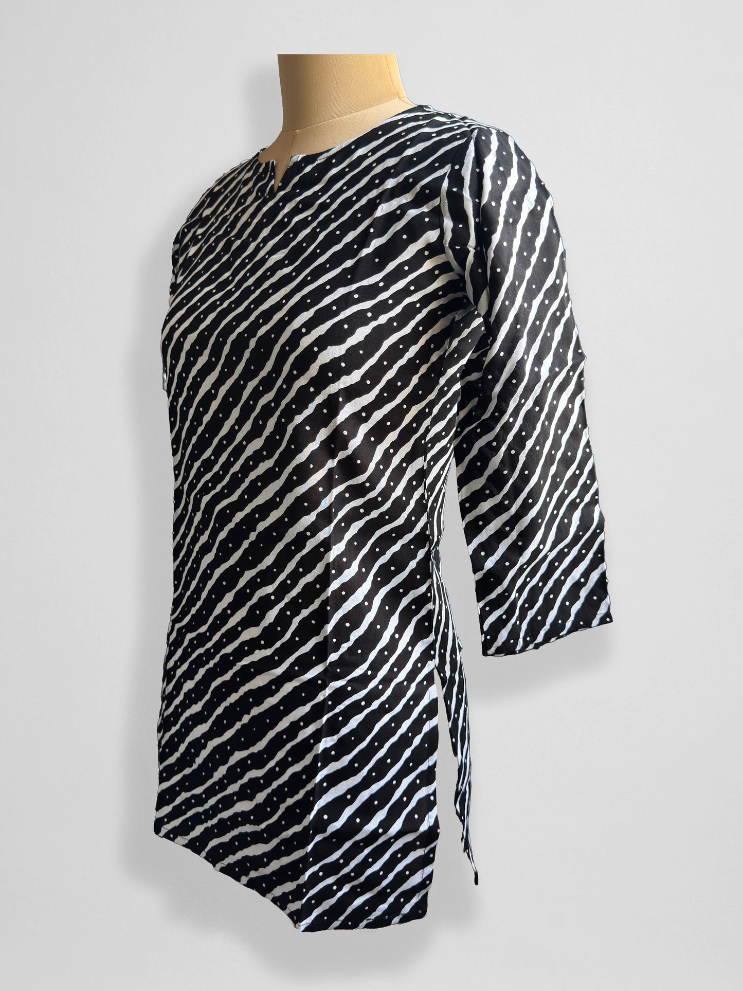 Nisha - Leheriya Cotton Kurti