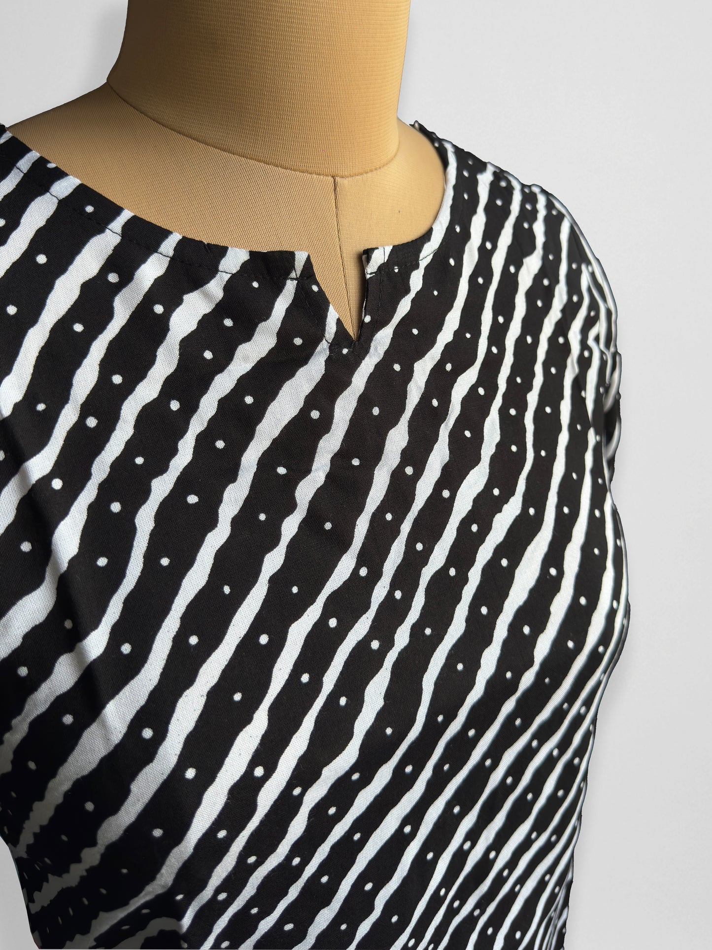 Nisha - Leheriya Cotton Kurti