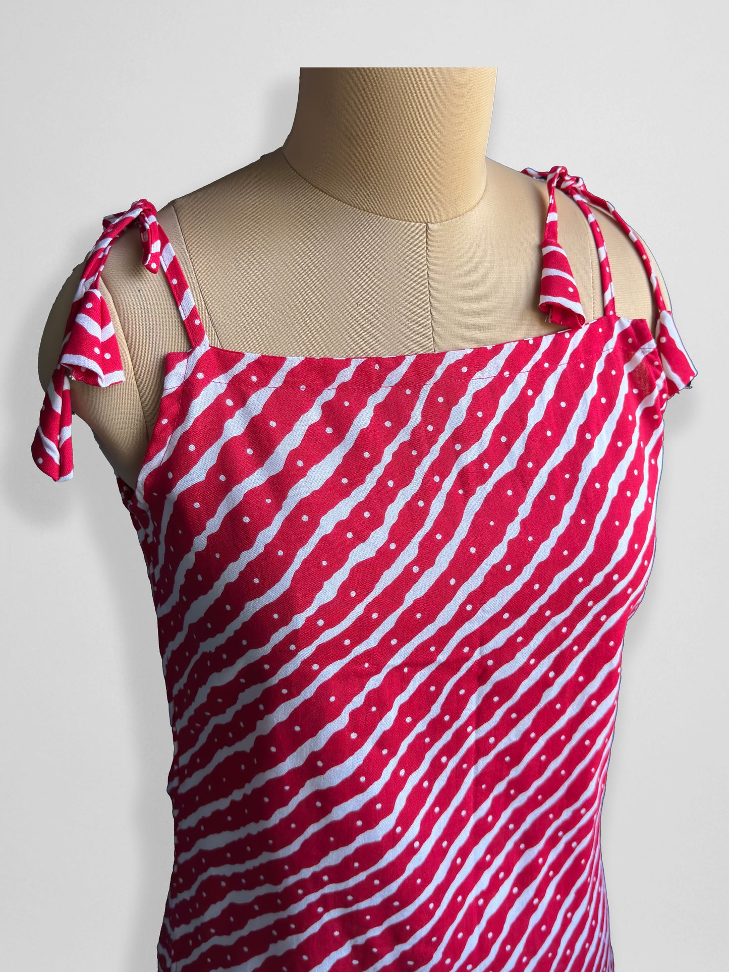 Sierra – Red Cotton Tie-Up Shoulder Top