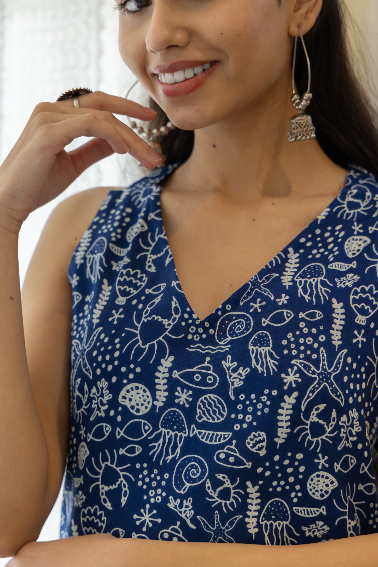Indigo Leaf Whisper Straight Kurti (Navy Blue)