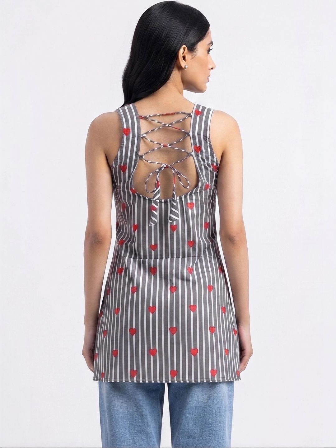 Heart Printed Striped Open Back Sleeveless Kurti (Grey)
