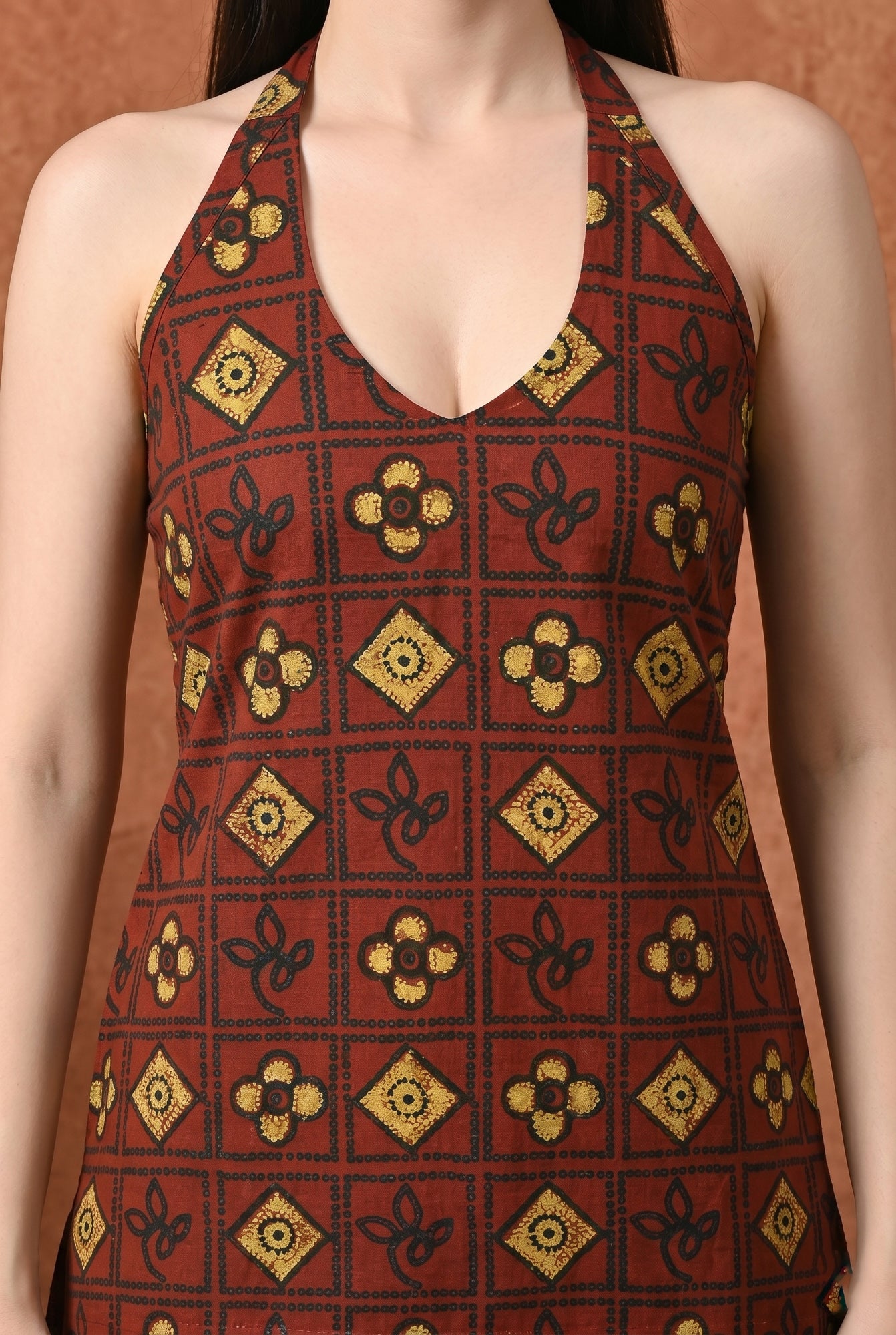 Rumi – Corset Halter Neck Top (Maroon)